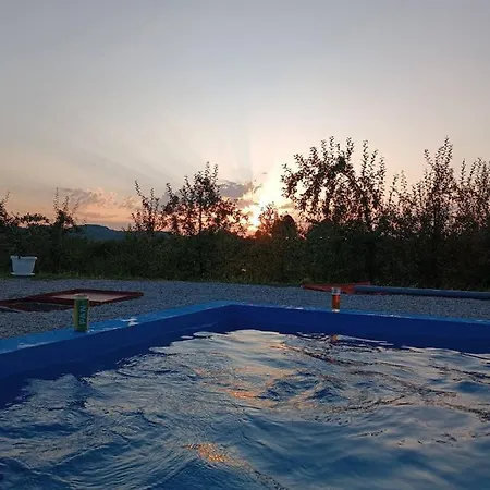 E&m Kuca S Bazenom Holiday home Gradacac